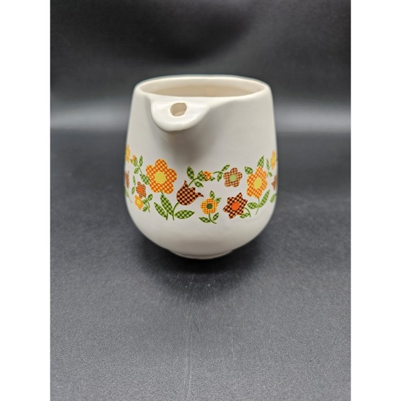 Mccoy Pottery USA Patchwork Pattern Creamer #7020 - Picture 4 of 8